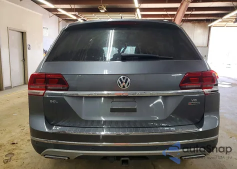 2018 Volkswagen Atlas Sel z USA, uszkodzony, nr VIN 1V2MR2CA0JC503873